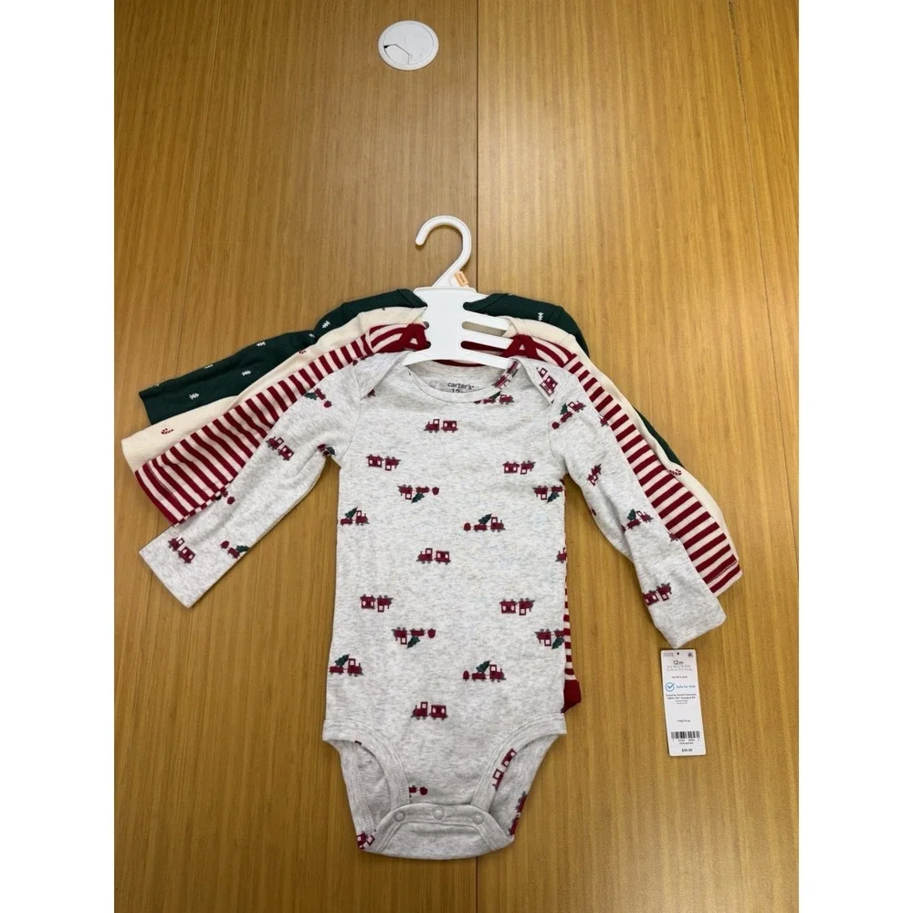 Carter's Newborn 4 Piece Long Sleeved Holiday Winter Themed Bodysuit Set NWT 12M